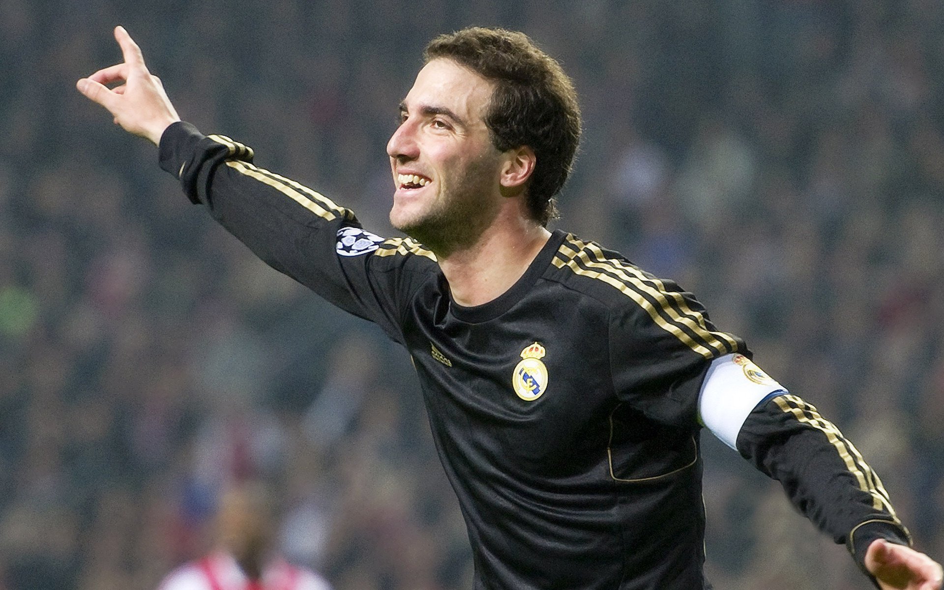 城市联赛试行多级晋升机制增强竞争性与荣誉感，城市赛算职业吗